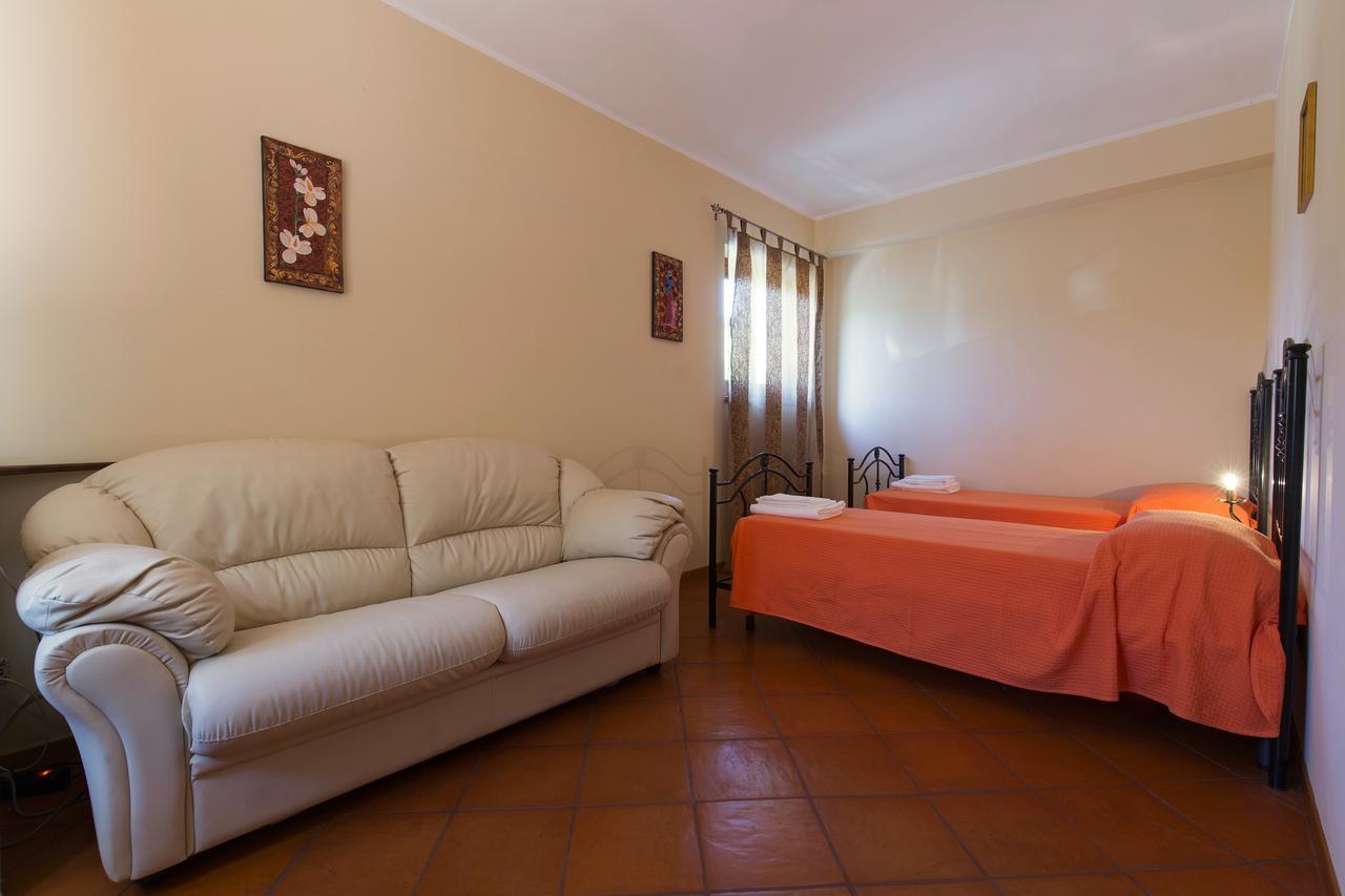 Agriturismo Il Sole Villa Sant'Angelo di Brolo Camera foto